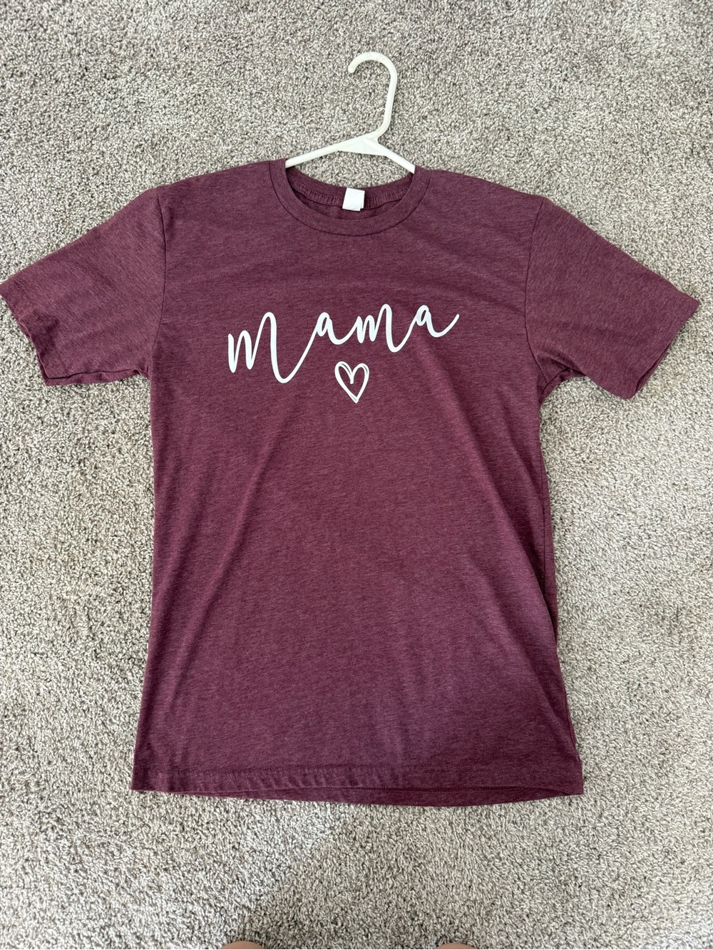 Mama Graphic Tee - Burgundy